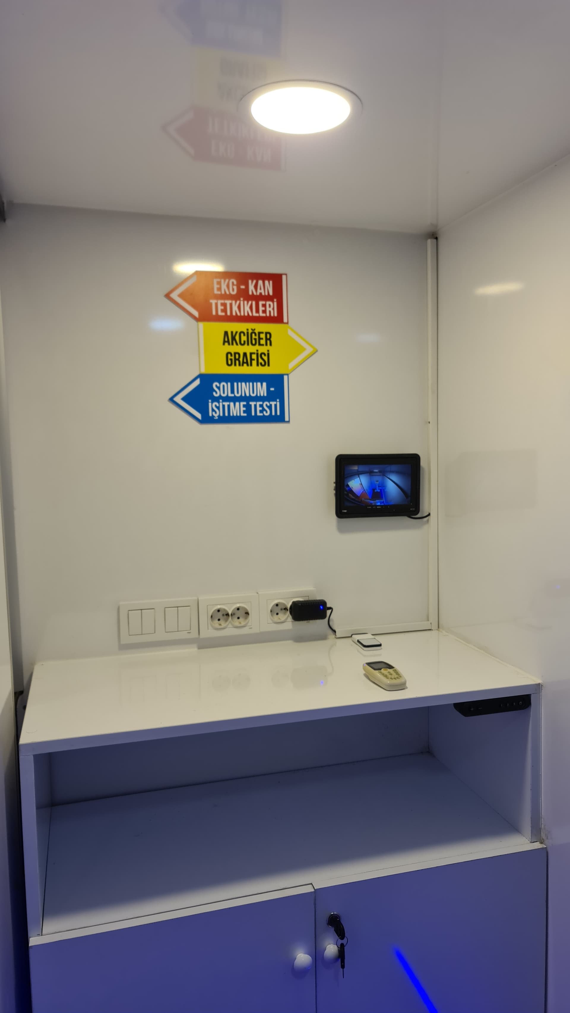 Mobil Sağlık Aracı Kasalı 8